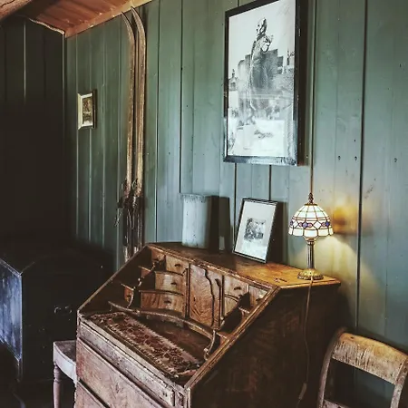 Waterfall Retreat Ferienhaus Sel