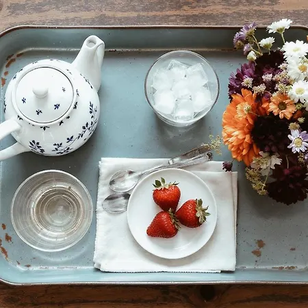 Waterfall Retreat Sel