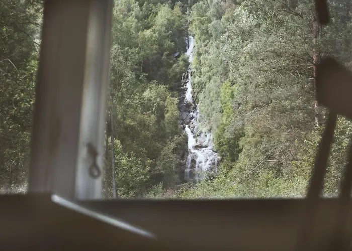 Feriehus Waterfall Retreat