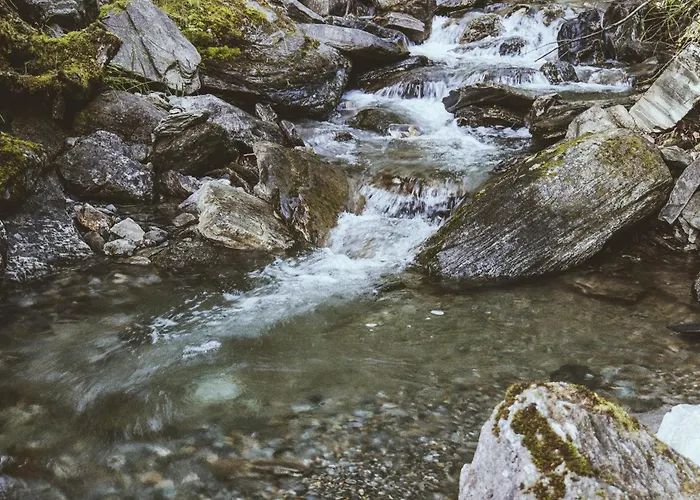 Waterfall Retreat Feriehus *