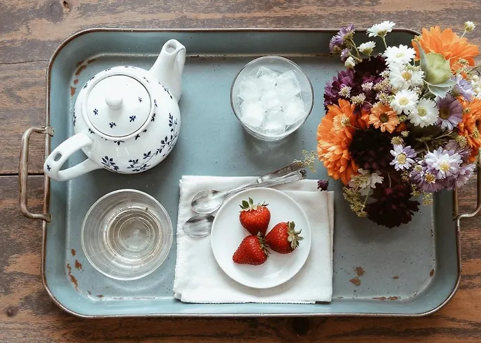 Waterfall Retreat Sel